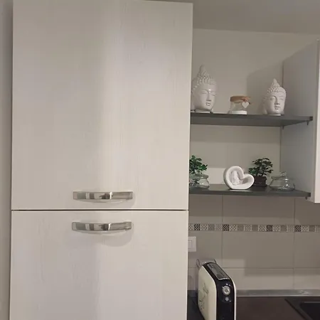 Romeo 3 Apartment Bari